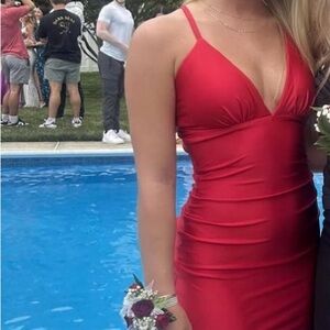 Elegant Red Sleeveless Dress